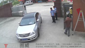 200萬(wàn)像素-工廠大門(mén)超高視頻監(jiān)控效果錄像演示